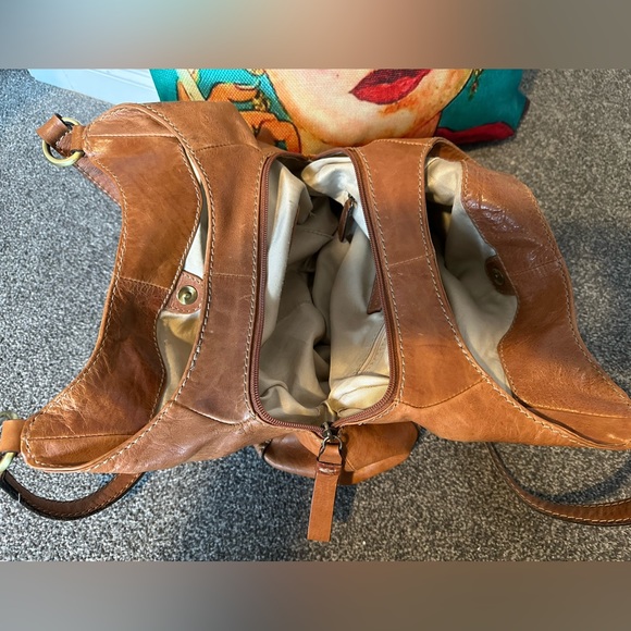 Colorado 💯% leather shoulder bag - Picture 7 of 9